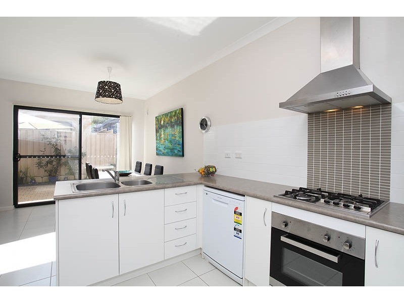 4/10 Cartmell Way, Balga WA 6061