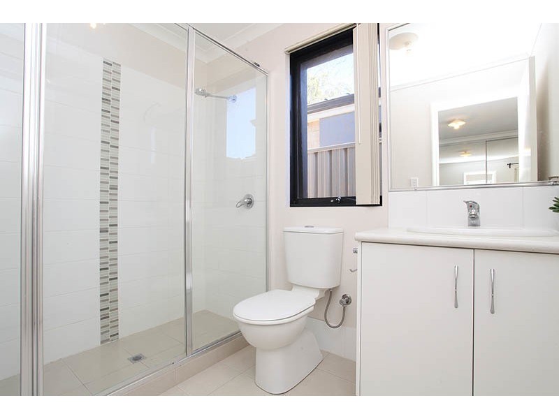 4/10 Cartmell Way, Balga WA 6061
