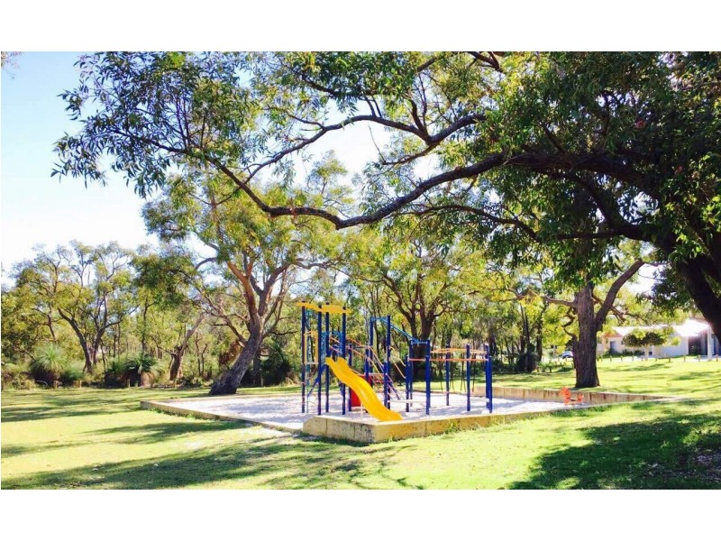 4/10 Cartmell Way, Balga WA 6061