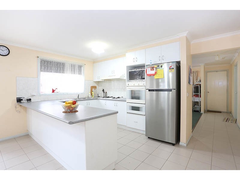 5 Mason Mews, Pakenham VIC 3810