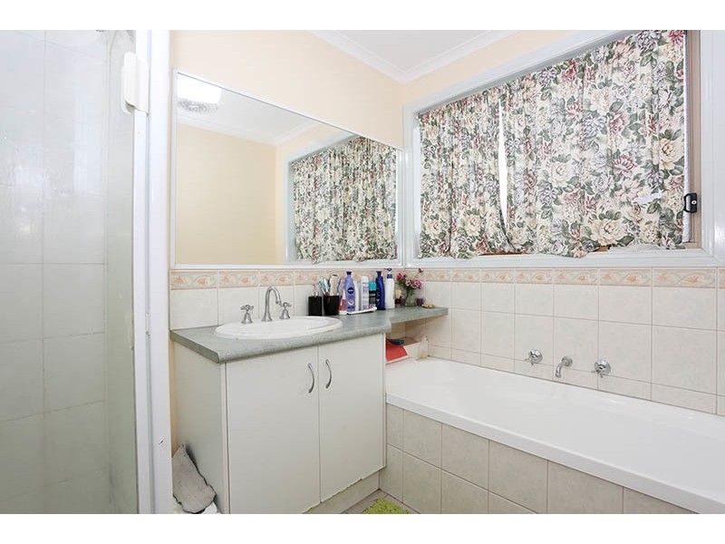 5 Mason Mews, Pakenham VIC 3810