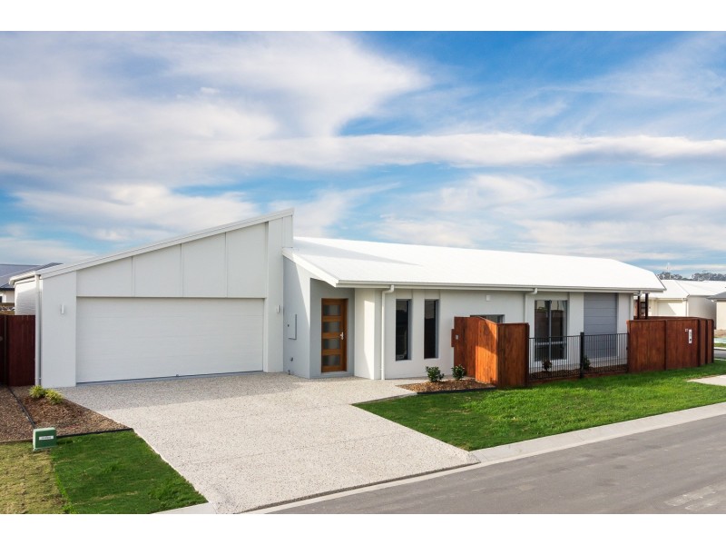 27 Cavalry Way, Sippy Downs QLD 4556