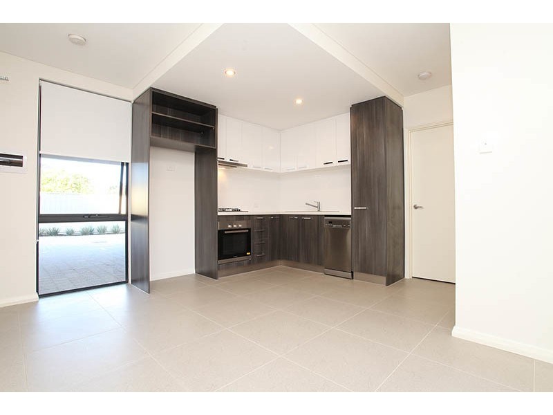 Unit 4/55 Constance St, Nollamara WA 6061