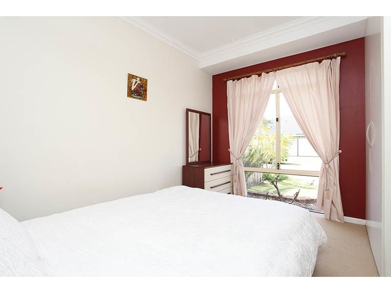 7 Seagull Drive, Broadwater WA 6280