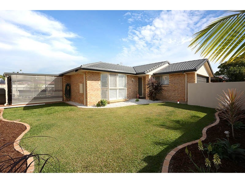 8 Silkyoak Court, Burleigh Waters QLD 4220