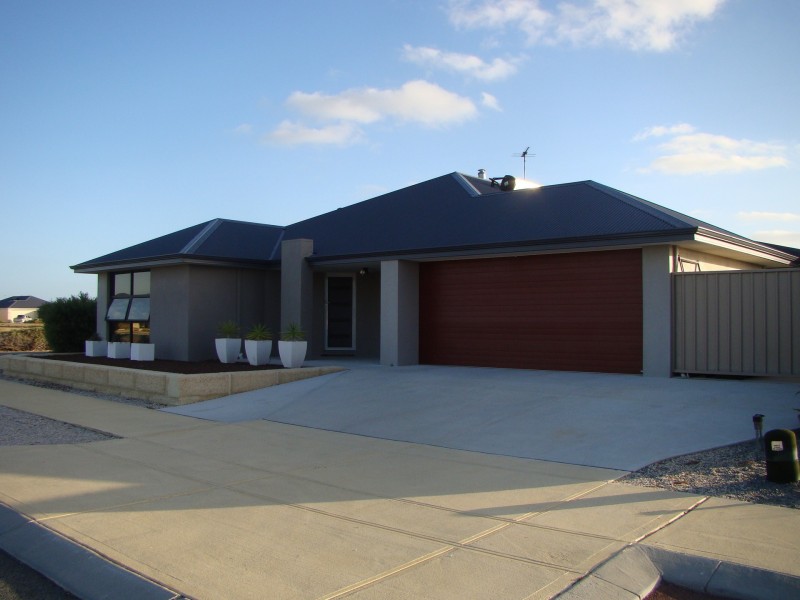 28 Bettong Avenue, Jurien Bay WA 6516
