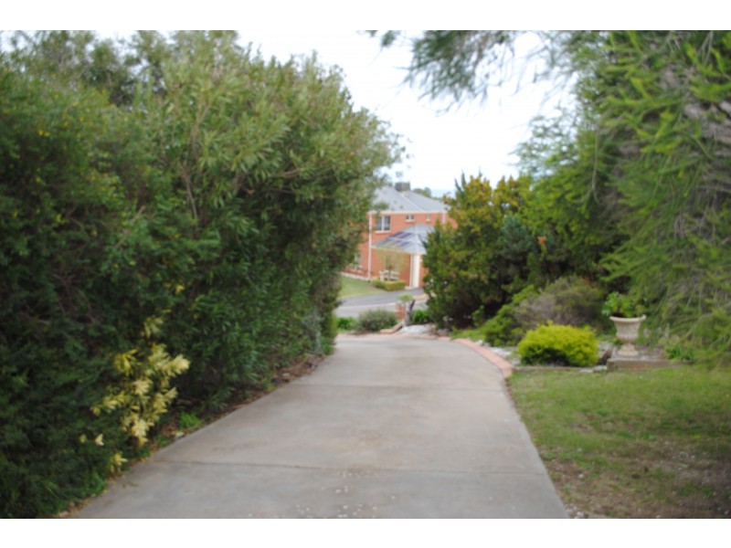 4 Rodeo Court, Hallett Cove SA 5158