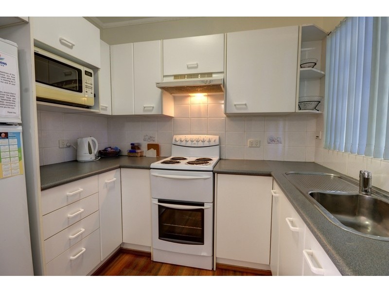 2/104 Magnus Street, Nelson Bay NSW 2315