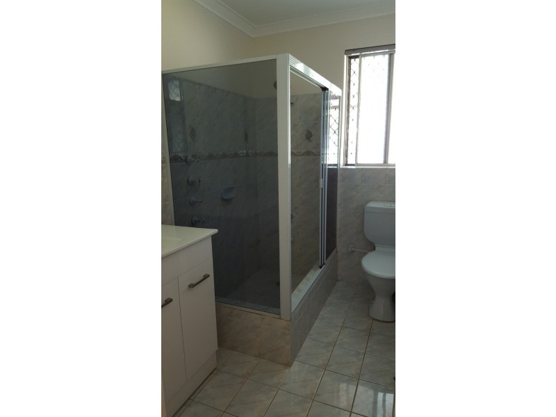 12  Maple Place, Maddington WA 6109