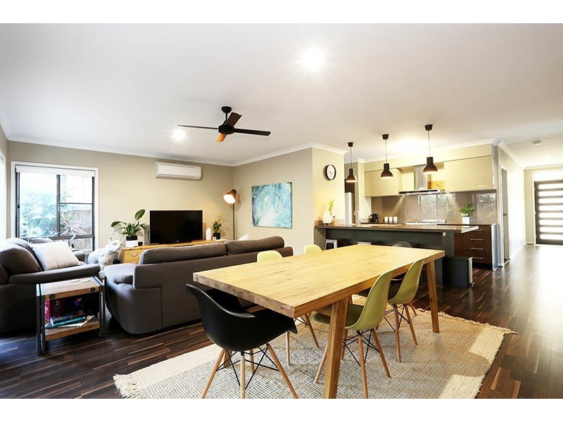 10 Oakover Avenue, Ormeau Hills QLD 4208