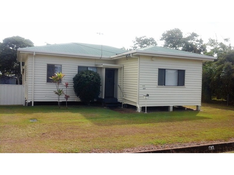 69 Fairymead Road, Bundaberg North QLD 4670