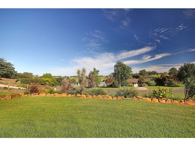 81 Tallowwood Street, Maleny QLD 4552