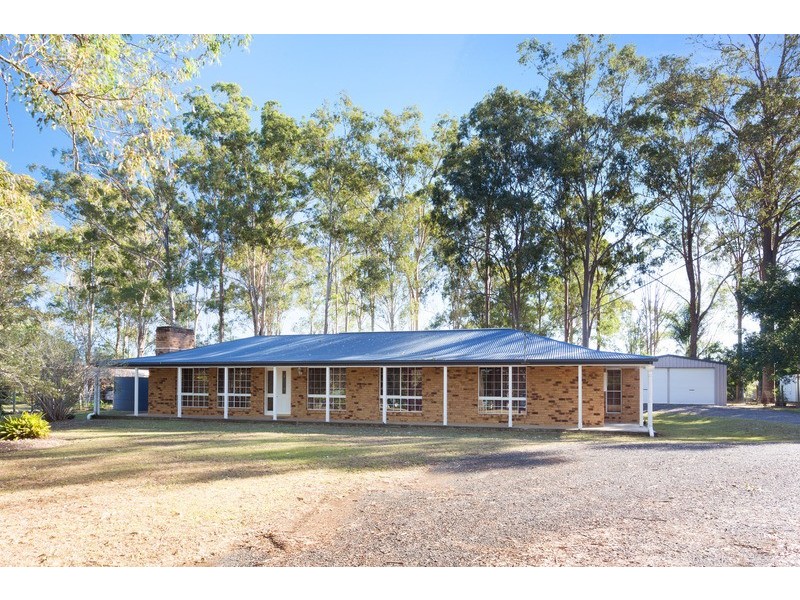33-35  Errol Court, Cedar Grove QLD 4285