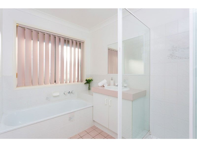 33-35  Errol Court, Cedar Grove QLD 4285