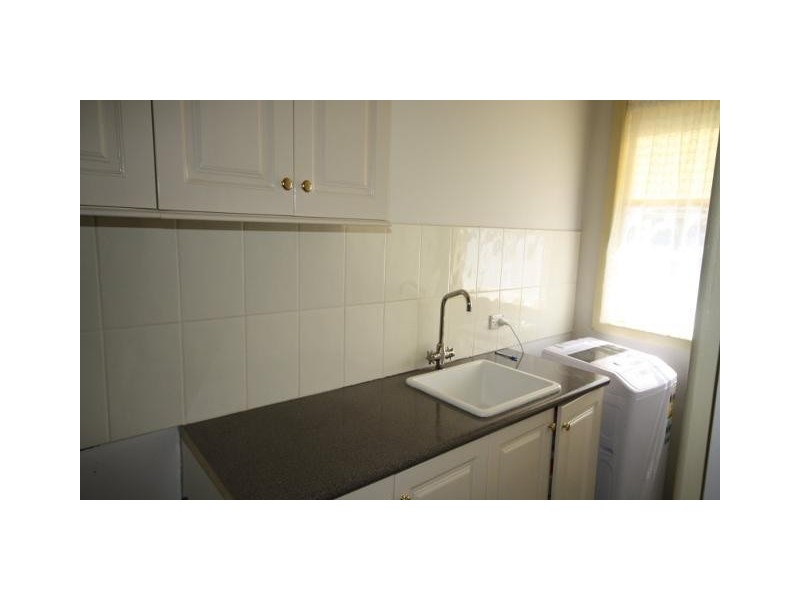 102 Mackay Street, Rochester VIC 3561