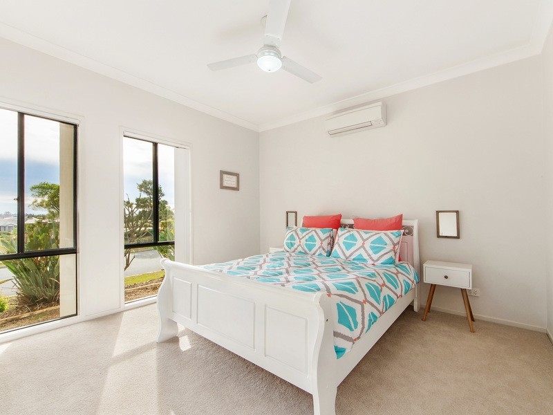 45 Sears Parade, North Lakes QLD 4509