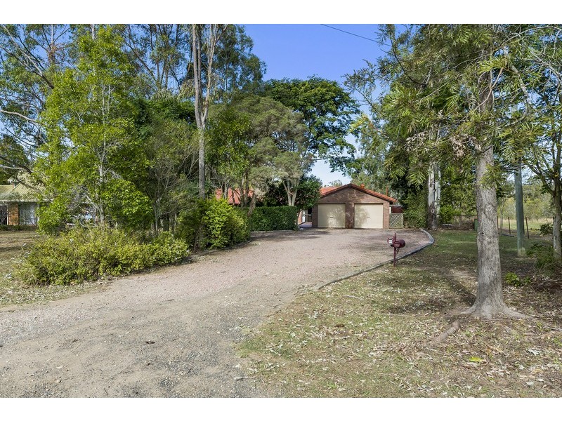 90 Lyndon Way, Karalee QLD 4306