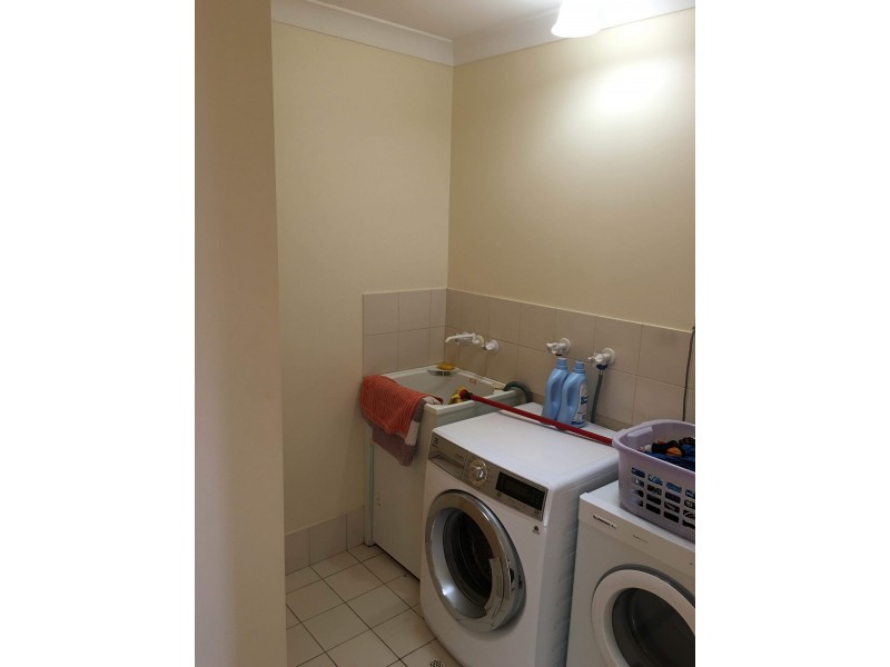 1/40 ANCONA STREET, Carrara QLD 4211