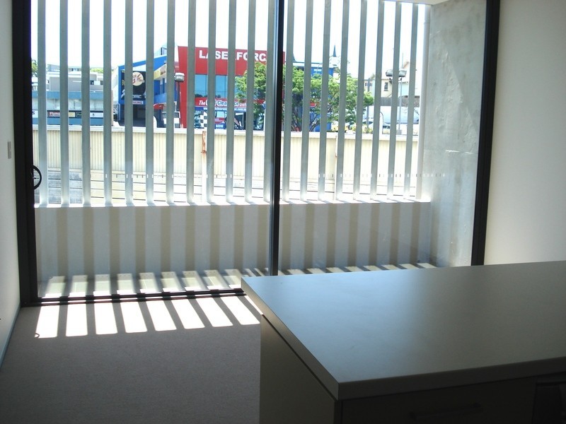 406/77 Jurgens Street, Woolloongabba QLD 4102