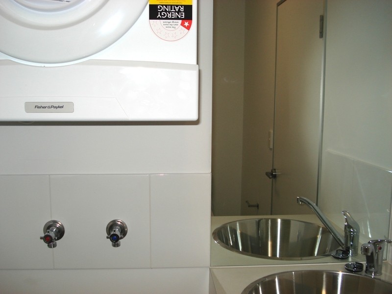 406/77 Jurgens Street, Woolloongabba QLD 4102