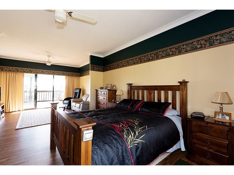 98 Mountain View Road, Moruya NSW 2537