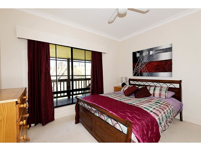 98 Mountain View Road, Moruya NSW 2537