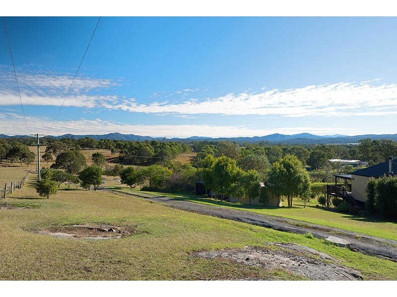 98 Mountain View Road, Moruya NSW 2537
