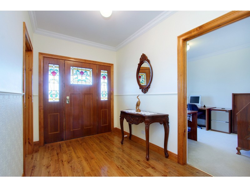 10-16 Riflebutts Rd Korumburra, Korumburra VIC 3950