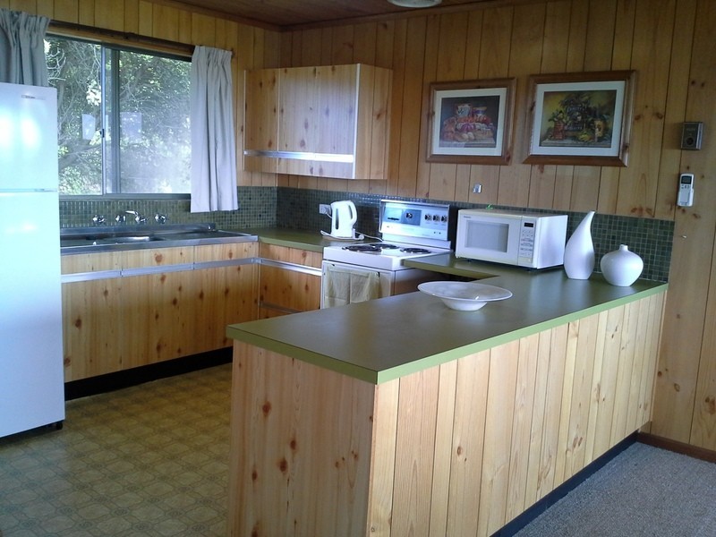 5 Clair Crescent, Encounter Bay SA 5211