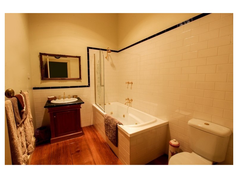 6 Park Street, Bairnsdale VIC 3875