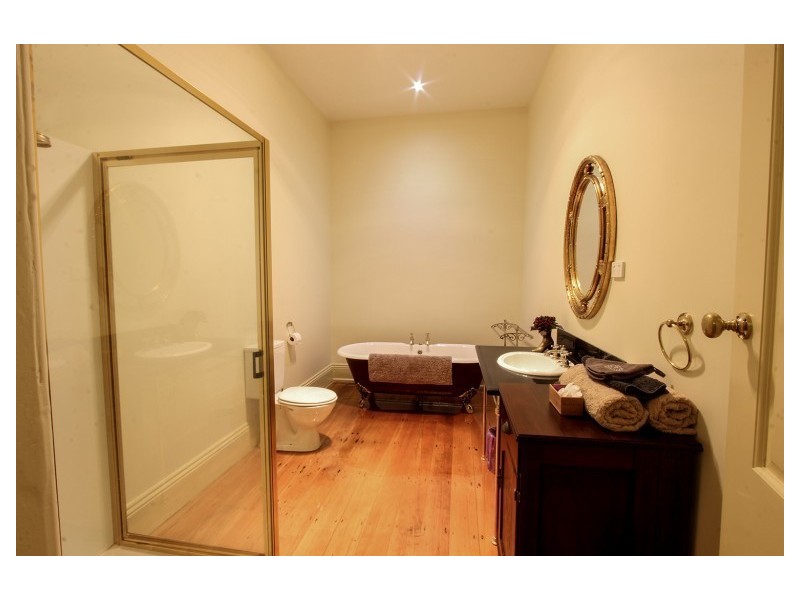 6 Park Street, Bairnsdale VIC 3875