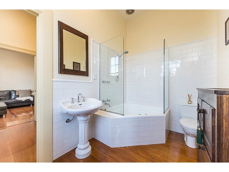 6 Park Street, Bairnsdale VIC 3875