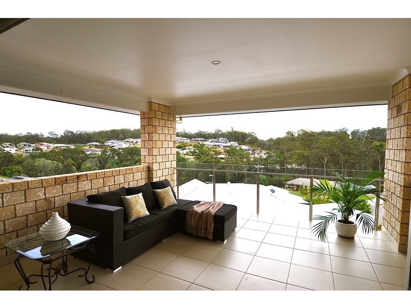 86 Corvus Drive, Cashmere QLD 4500