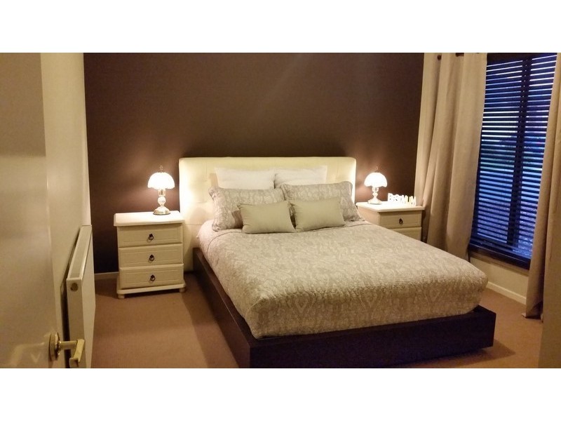 25  Westwood Grove, Pakenham VIC 3810