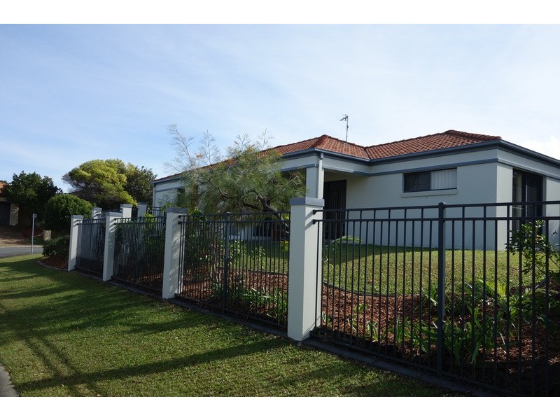 3 Nardoo Street, Robina QLD 4226