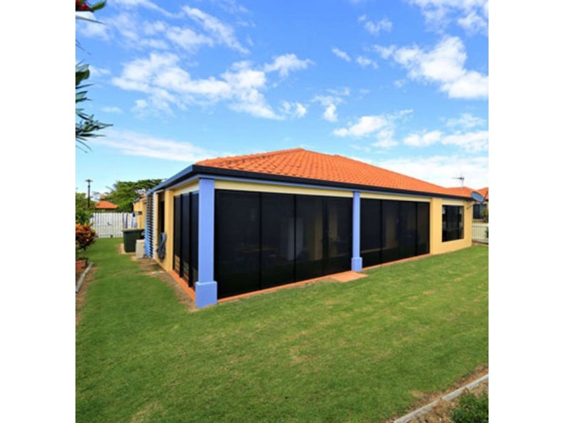 24 Chantelle Circuit, Coral Cove QLD 4670