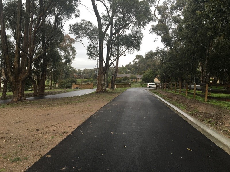 5 Oaks Court, Lysterfield South VIC 3156