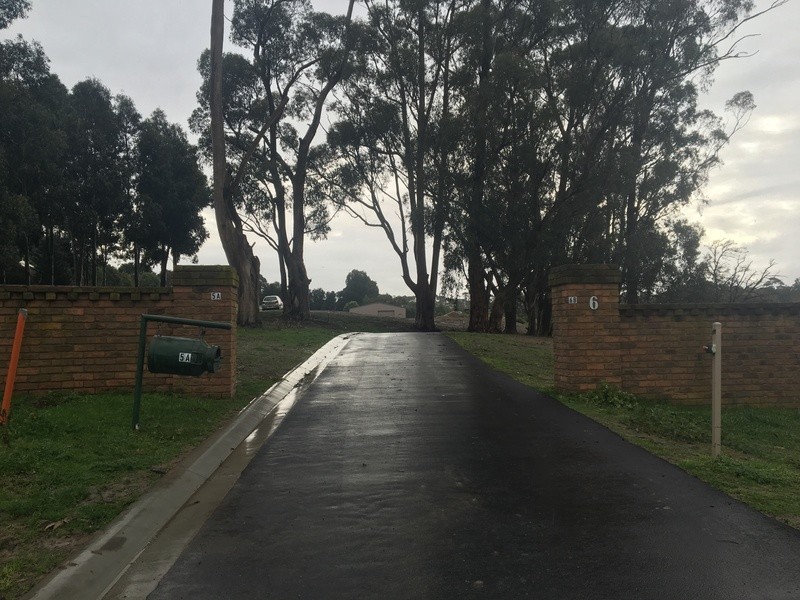 5 Oaks Court, Lysterfield South VIC 3156