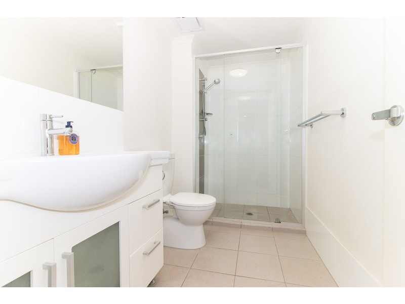 208/1 Kingsmill Street, Chermside QLD 4032