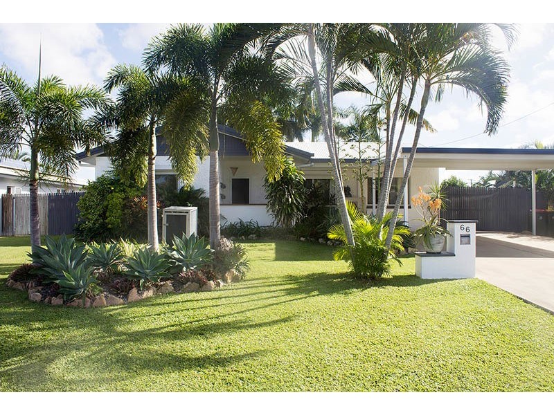 66 Glenrock Drive, Rasmussen QLD 4815
