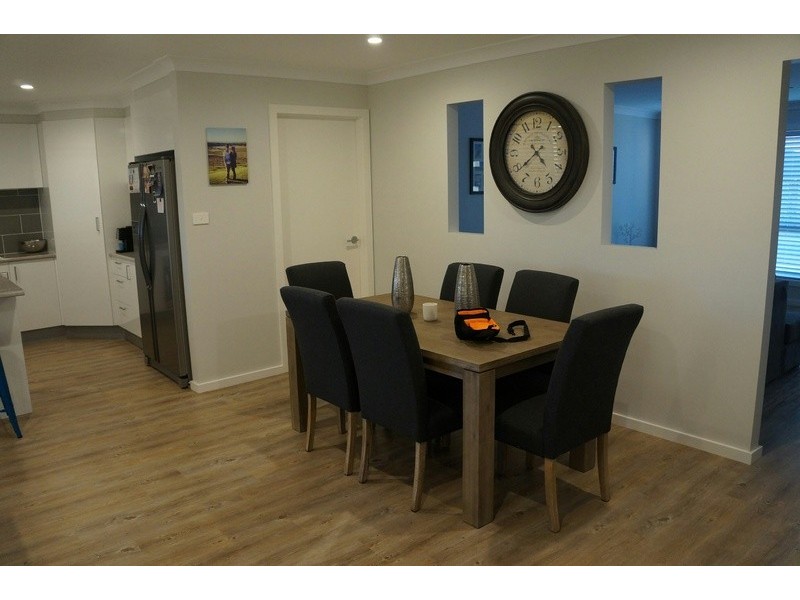 24 Wattlebird Road, South Nowra NSW 2541