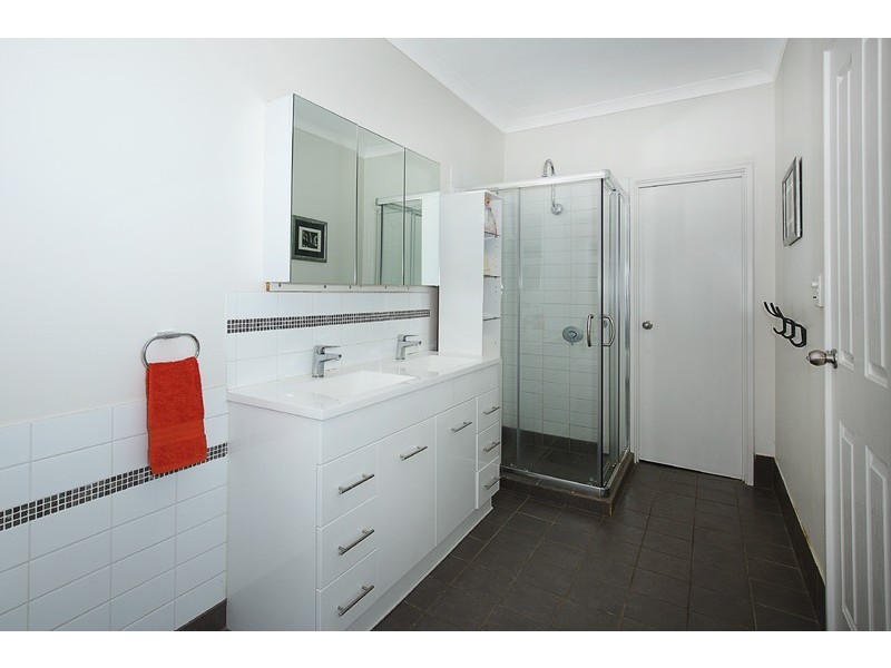 2 Woodsong Close, Falcon WA 6210