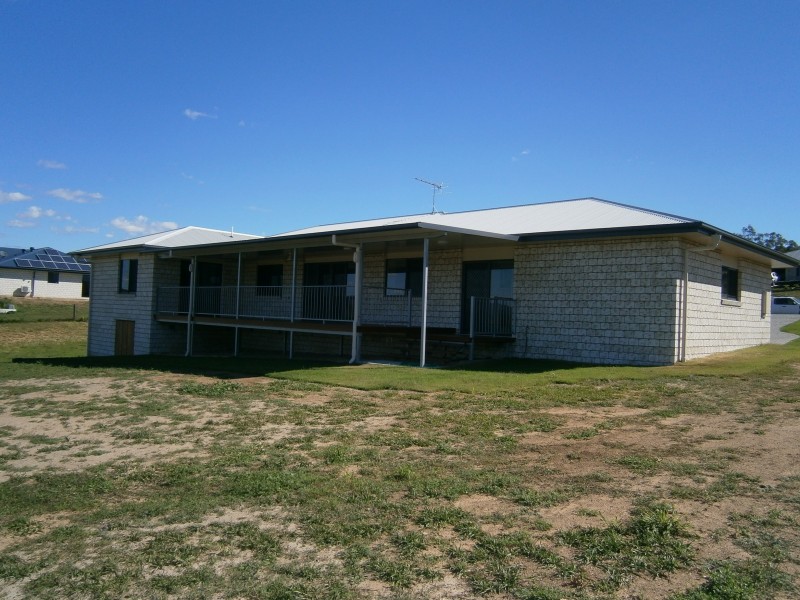 37 Nagle Cres, Hatton Vale QLD 4341