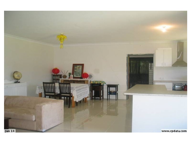 8 Coolamin Street, Wyee NSW 2259