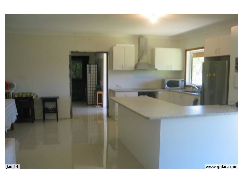 8 Coolamin Street, Wyee NSW 2259