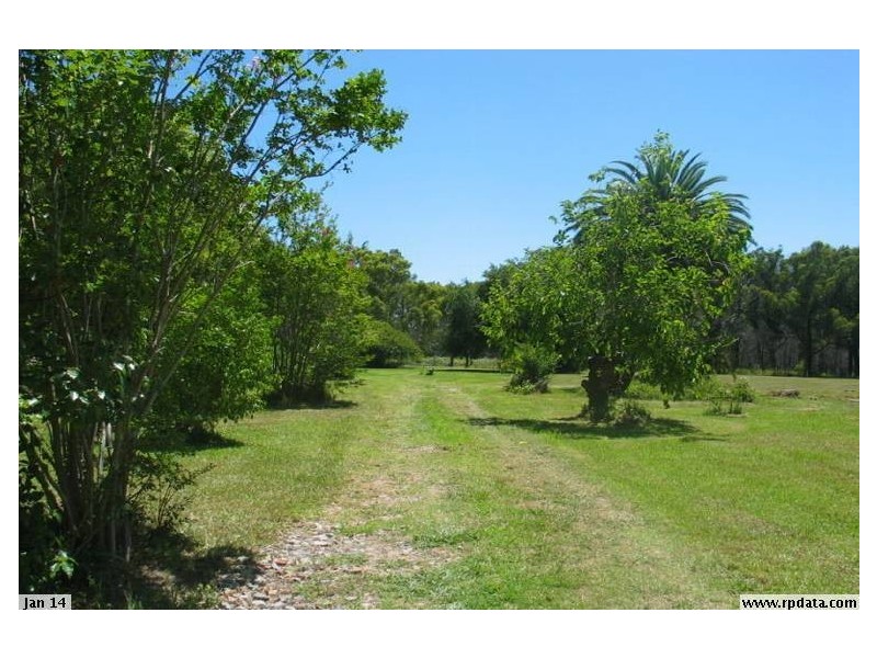 8 Coolamin Street, Wyee NSW 2259