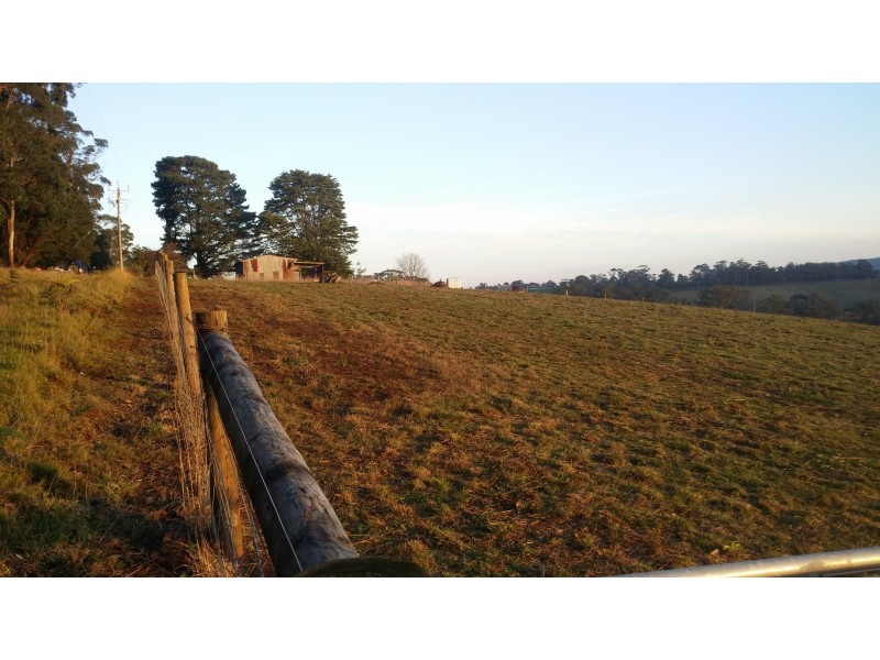 266 Mountain Road, Gembrook VIC 3783