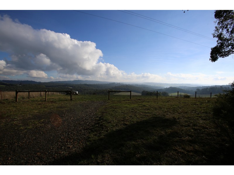 266 Mountain Road, Gembrook VIC 3783