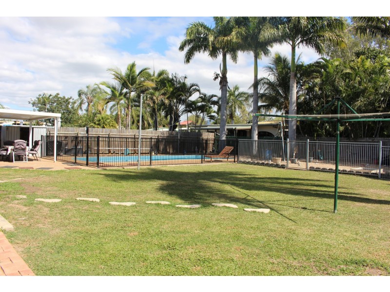 9 Marcus Street, Rasmussen QLD 4815