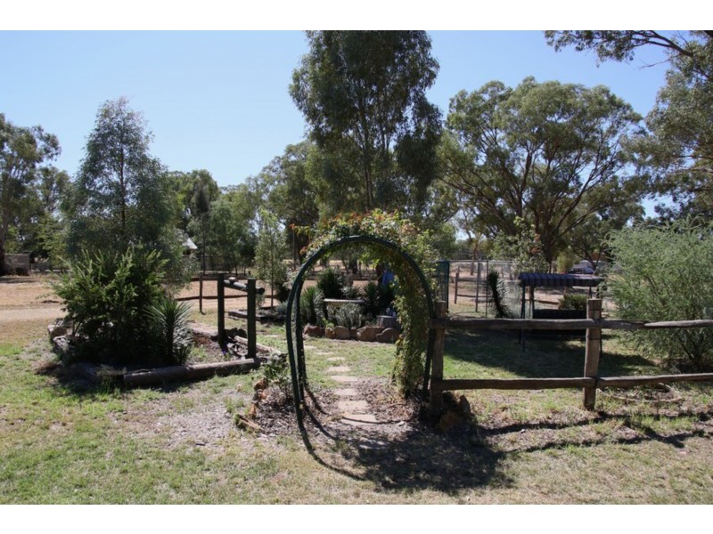 8 Zealand Street, Ballimore NSW 2830